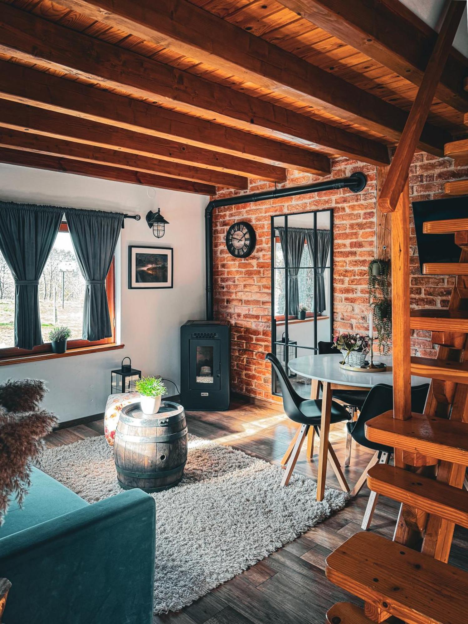 Woodenhouse With Two Apartments Otočac Exteriér fotografie